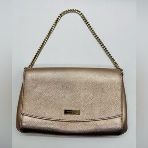 KATE SPADE ROSE GOLD METALLIC LEATHER HANDBAG WITH GOLD CHAIN STRAP